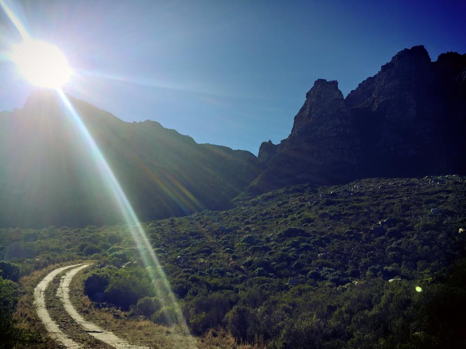 The bottom of Kasteelpoort climb.