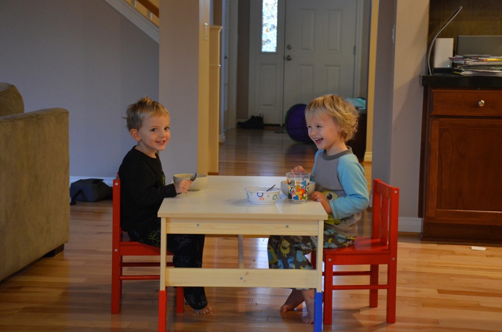 Lincoln and Marek having breakfast.