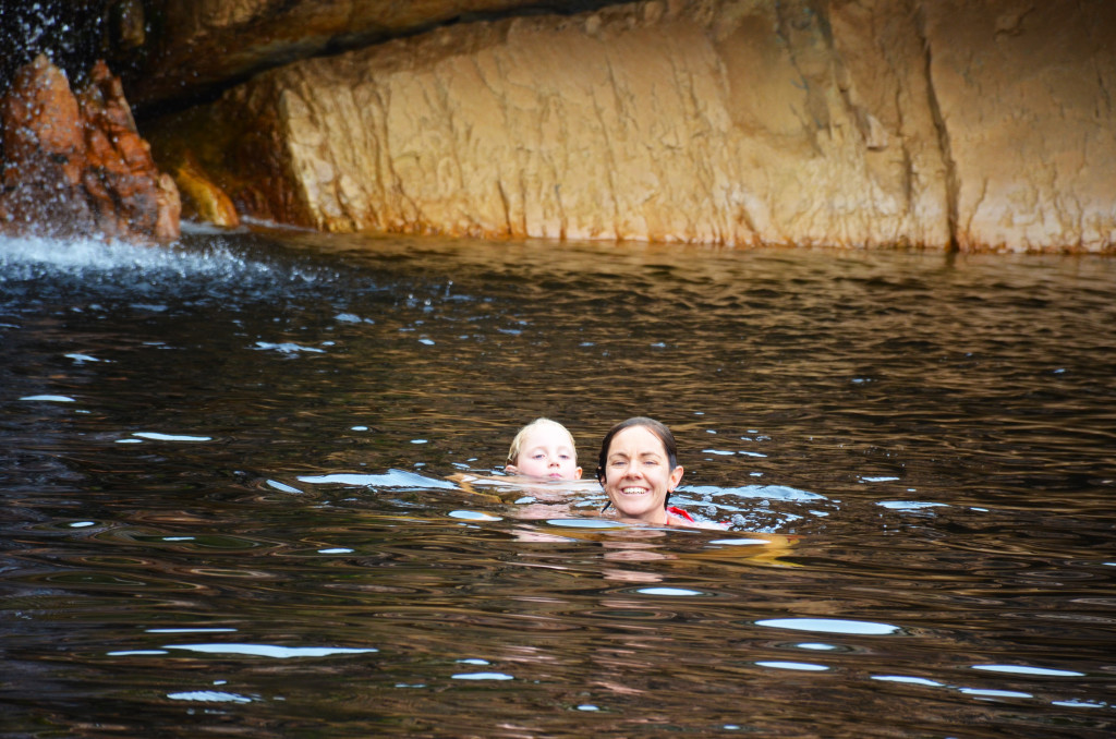 mom-lola-swimming